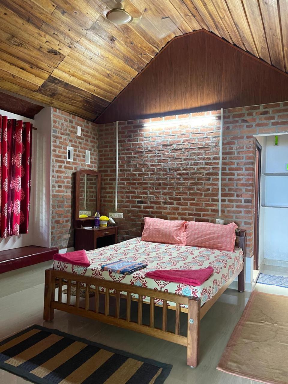 קולאם Ashtamudivillas מראה חיצוני תמונה